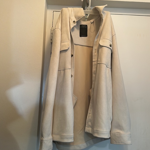 Beautiful Vegan Suede Jacket - Picture 4 of 11